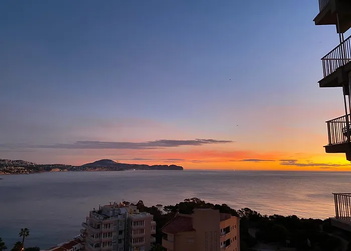 Torre Alexandra Apartment